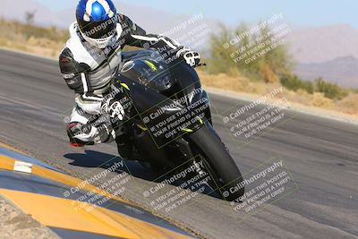 media/Dec-09-2023-SoCal Trackdays (Sat) [[76a8ac2686]]/Turn 3 Inside (1015am)/